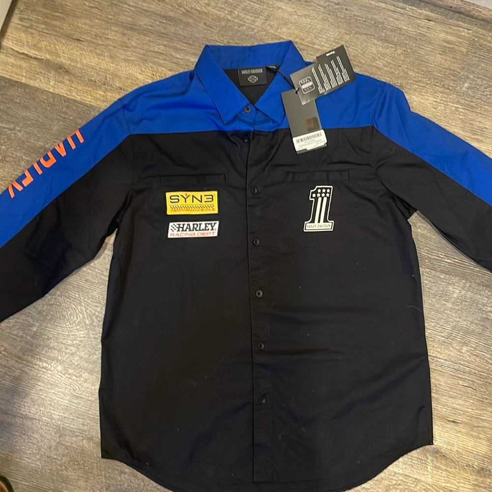 Brand news Harley Davidson shirt XL tags still on never worn.